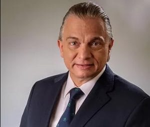 Arnoldo André Tinoco, abogado y aportante a fideicomiso de Rodrigo Chaves. Foto: Tomada de Internet.
