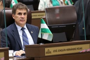 El liberacionista José Joaquín Hernández presentó la reforma. (Foto: Asamblea)