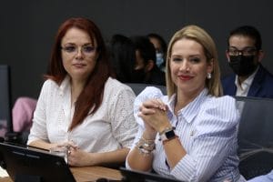 Kattia Rivera y Montserrat Ruiz, diputadas del PLN. (Cortesía/Asamblea Legislativa).