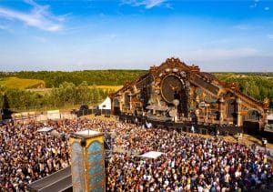 Al festival acuden cerca de 400 mil personas. (Foto tomada de las redes oficiales del evento)