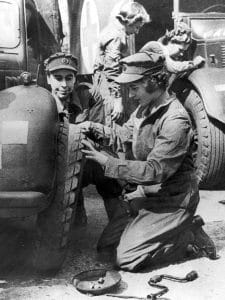 Reina Isabel en la II Guerra Mundial.
