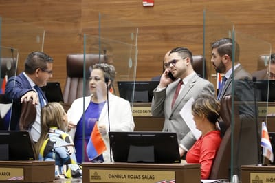 El reglamento para sancionar estas situaciones sigue sin aprobarse. Foto: Asamblea.