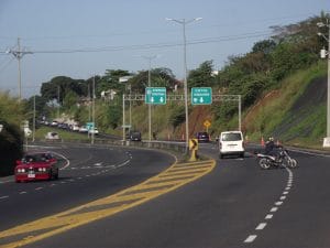 Imagen de la ruta 27, entre San José y Caldera. Cortesía MOPT