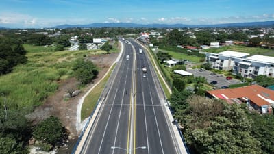 Imagen de la ruta San José-San Ramón a la altura del puente sobre el río Ciruelas. Foto: Ruta Uno