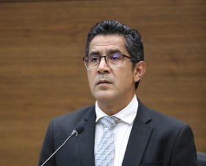 Ministro de Hacienda, Nogui Acosta. (Foto: Asamblea)