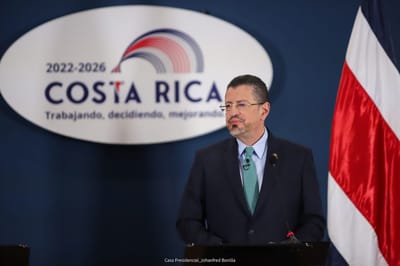 El presidente Chaves insiste que la Caja está quebrada. (Foto: Casa Presidencial)