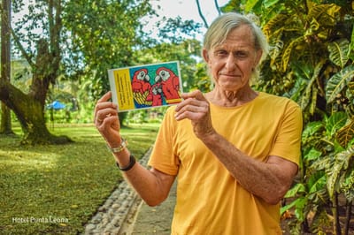 Biólogo Christopher Vaughan.