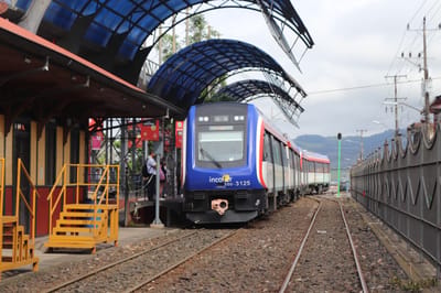 Imagen de operación del servicio de tren de Incofer durante la romería 2023. Cortesía Incofer