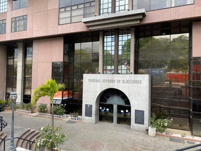 Edificio del TSE (CRH)