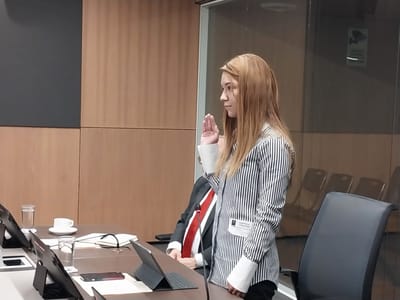 Sofía Agüero Salazar, señalada en informe del TSE por presuntos delitos electorales, compareció ante una comisión legislativa en setiembre de 2023. Archivo CRH