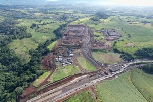 Obras en Evolution Free Zone en Tacares de Grecia. (Cortesía MOPT).