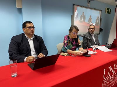 El economista de la UNA, José Francisco Pacheco presentó el estudio. Foto: cortesía.