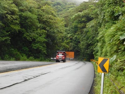 Cierres en Ruta 32.