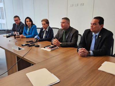 Las autoridades de los tres poderes de la República resaltaron el trabajo conjunto que se ha podido realizar en estos temas. Foto: CRH
