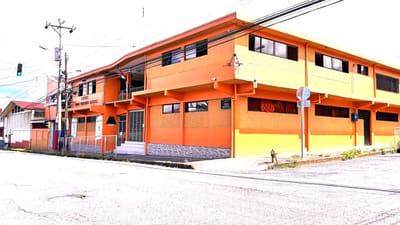 Colegio Nocturno Presbítero Enrique Menzel, Turrialba.