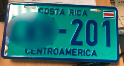Las placas verdes son exclusivas para vehículos eléctricos. Foto: Casa Presidencial