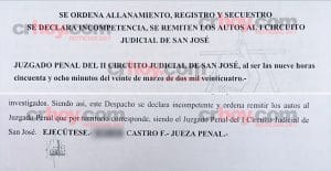 Documento en manos de CRHoy confirma que jueza con carro baleado fue quien ordenó allanamiento contra abogada vinculada a "Pancho Villa".