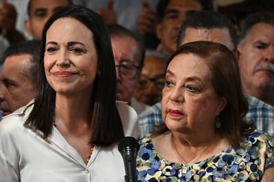 La líder opositora venezolana María Corina Machado y Corina Yoris/AFP