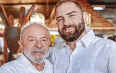 Luiz Inácio Lula da Silva y su hijo.