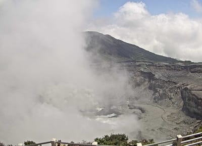 Imagen del volcán Poás, este 11 de abril de 2024. Foto: Ovsicori