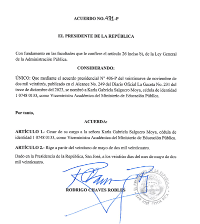 Acuerdo firmado por el presidente en la salida de la Viceministra Académica.