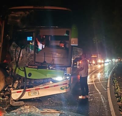 Choque en ruta 32.