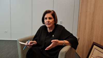 Pilar Cisneros, jefa del oficialismo. Foto: CRH.