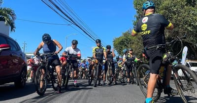 Ciclistas participaron de "cleteada" y recorrieron ciudad en ciclovía