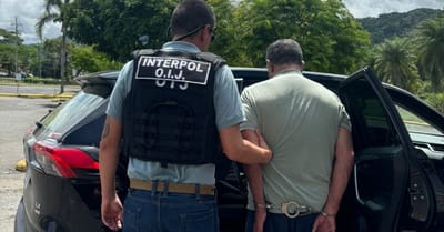 Detienen a adulto mayor requerido por las autoridades estadounidenses