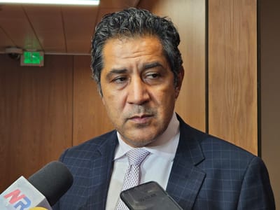 Faltaron 2 votos para censurar al ministro Acosta.