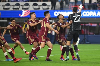 Venezuela derrotó 1-0 a México/AFP