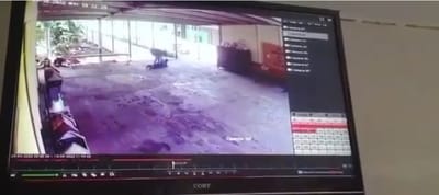 Acusan a profesora de arrastrar por el pasillo a estudiante con síndrome de down