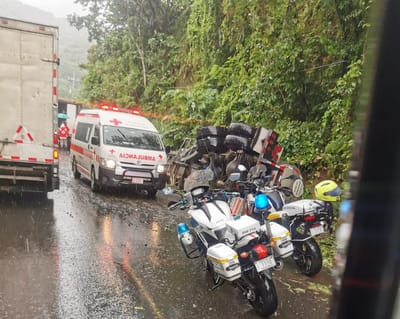 Cisterna accidentado en Cambronero derramó fungicida.