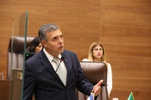 Óscar Izquierdo, jefe de fracción del PLN (CRH)