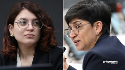 Diputadas del FA, Piscrilla Vindas y Rocío Alfaro.