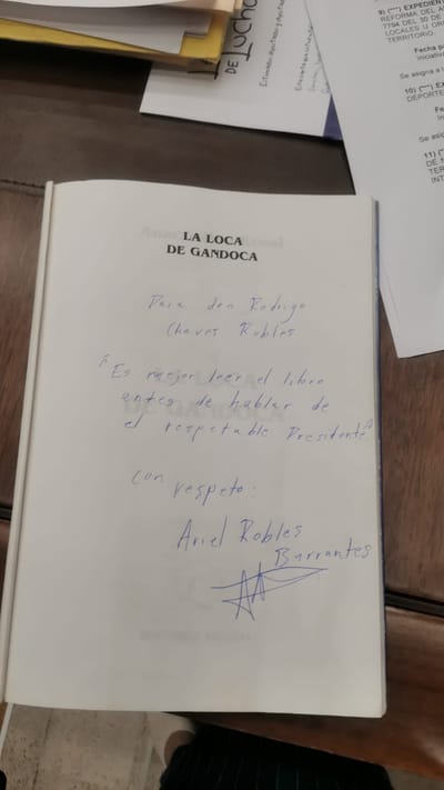 Este fue el mensaje que Robles le escribió al presidente.