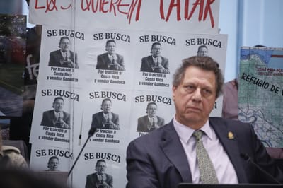 Ministro de Ambiente, Franz Tattenbach.