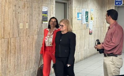 Marta Esquivel, presidenta ejecutiva de la CCSS y Marielos Gutiérrez, gerente interina; ambas imputadas en el caso Barrenador. CRH