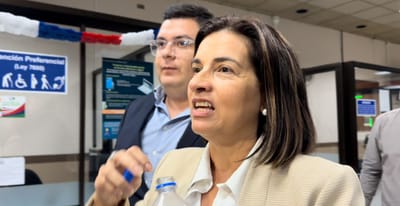Marta Esquivel