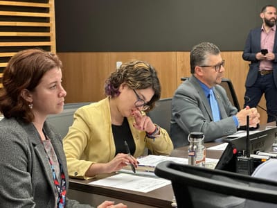 Priscilla Vindas, diputada del Frente Amplio y Gilberth Jiménez de Liberación Nacional. Comisión legislativa de Seguridad y Narcotráfico.