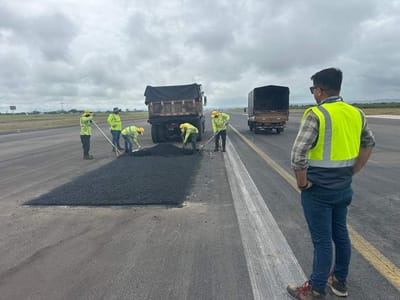 Obras en la pista del Daniel Oduber