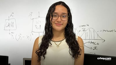 Johana Jiménez, estudiante con una nota de admisión al TEC de 780 puntos.