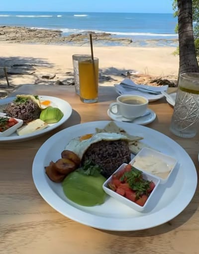 ¿Ustedes pagarían 27 mil colones por estos pintos? Foto: Captura de pantalla