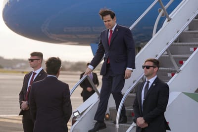 Foto Mark Schiefelbein / Pool AP / AFP.