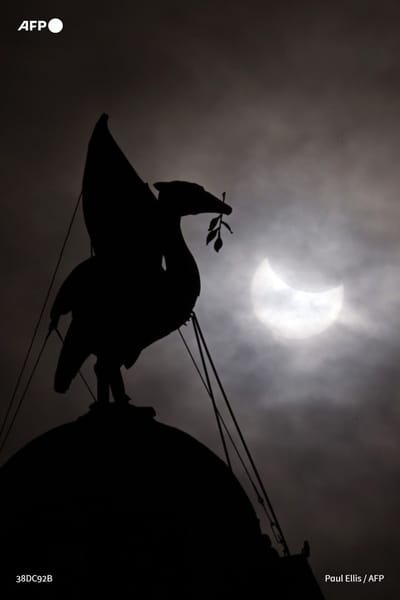 Eclipse solar/AFP