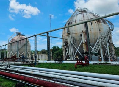 Estado de conservación de esferas para almacenamiento de gas GLP. Foto de abril de 2025/CGR