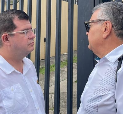 Zamora se presentó este miércoles a la fiscalía general.