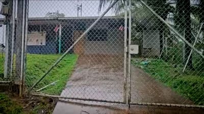 Escuela de las Chorreras de Cutris cerrada este martes.