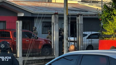 Uno de los puntos allanados, en Turrúcares de Alajuela. CRH/José Adelio Murillo