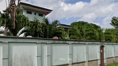 La llamada "Casa Verde" la cual era utilizada como bodega de droga o bien para seguridad de los líderes.